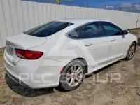 2015 Chrysler 200 photo