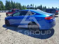 2015 Chrysler 200 photo