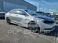 2015 Chrysler 200 фото