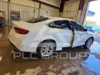 2015 Chrysler 200 фото