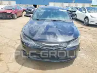 2015 Chrysler 200 фото