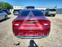 2015 Chrysler 200 фото