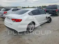 2015 Chrysler 200 фото