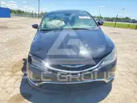 2015 Chrysler 200 photo