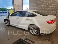 2015 Chrysler 200 фото
