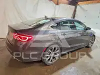 2015 Chrysler 200 фото