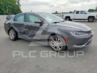 2015 Chrysler 200 photo