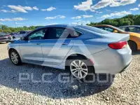 2015 Chrysler 200 photo