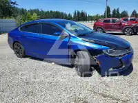 2015 Chrysler 200 photo