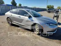 2015 Chrysler 200 фото