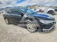 2015 Chrysler 200 photo
