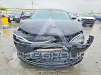 2015 Chrysler 200 фото