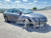2015 Chrysler 200 фото