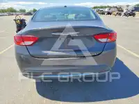 2015 Chrysler 200 photo