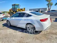 2015 Chrysler 200 фото
