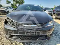 2015 Chrysler 200 фото