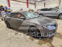 2015 Chrysler 200 photo