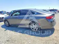 2015 Chrysler 200 photo