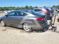 2015 Chrysler 200 фото