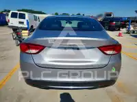 2015 Chrysler 200 фото