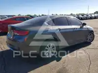 2015 Chrysler 200 photo