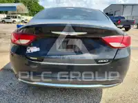 2015 Chrysler 200 photo