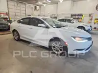 2015 Chrysler 200 фото