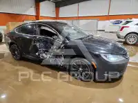 2015 Chrysler 200 фото