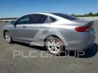 2015 Chrysler 200 photo
