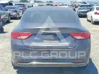 2015 Chrysler 200 фото