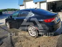 2015 Chrysler 200 фото