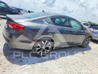 2015 Chrysler 200 фото