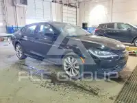 2015 Chrysler 200 фото