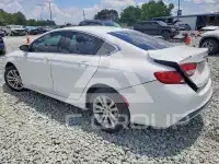 2015 Chrysler 200 фото