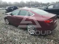 2015 Chrysler 200 фото