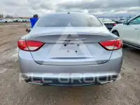 2015 Chrysler 200 фото