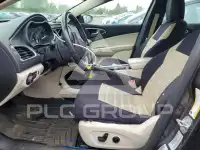 2015 Chrysler 200 фото