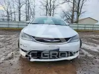 2015 Chrysler 200 photo