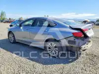 2015 Chrysler 200 photo