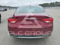 2015 Chrysler 200 photo