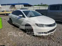 2015 Chrysler 200 фото