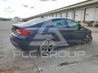 2015 Chrysler 200 photo