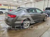 2015 Chrysler 200 photo