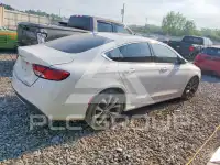 2015 Chrysler 200 фото