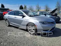 2015 Chrysler 200 photo