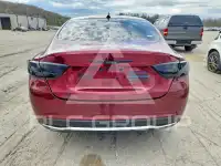 2015 Chrysler 200 фото