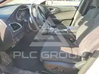 2015 Chrysler 200 фото