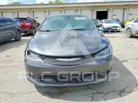 2015 Chrysler 200 фото