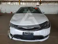 2015 Chrysler 200 photo