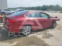 2015 Chrysler 200 фото
